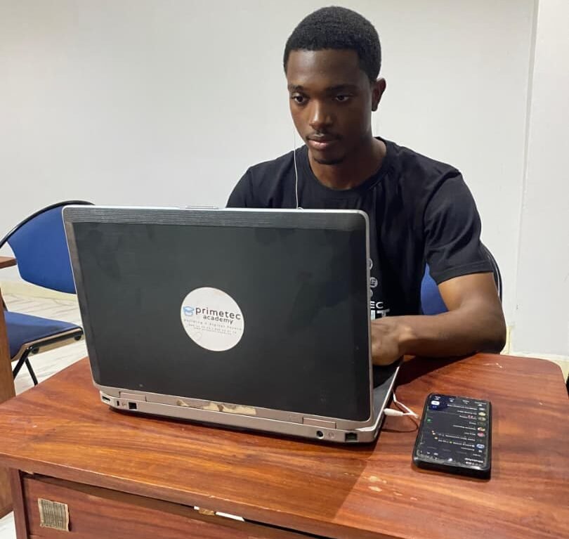 WhatsApp Image 2025-10-08 at 17.55.43